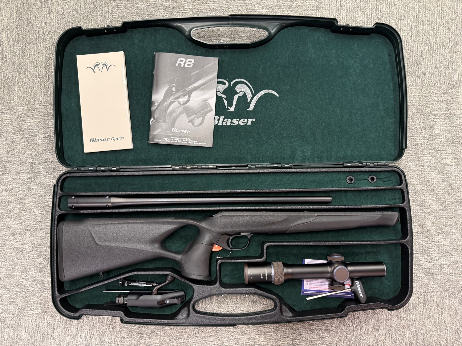 Blaser R8 Success Komplett Våpenpakke