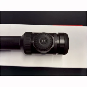 Zeiss V8 1.1-8x24 Skinne ASV Ret 60 - Utstillingsmodell